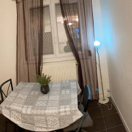 Entier Proche De Paris