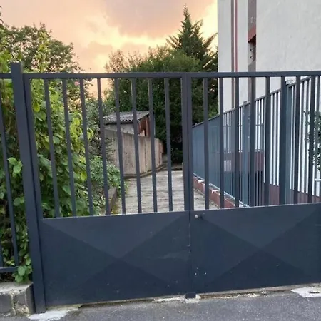 Entier Proche De Paris Apartment *